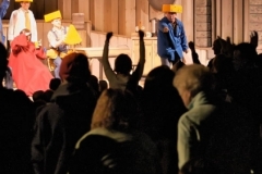 CH-09-Len-Evening-18-Credits